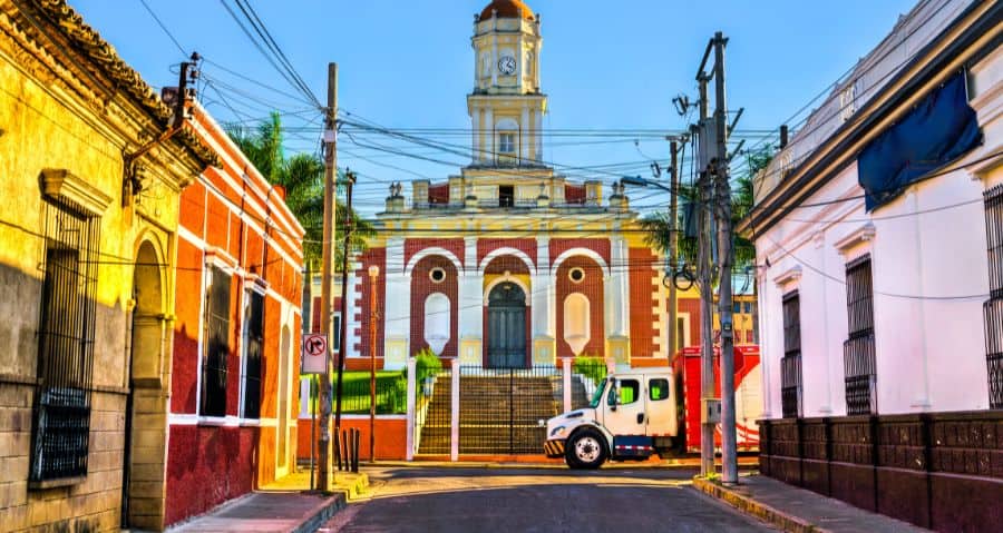 Santa-Ana-El-Salvador