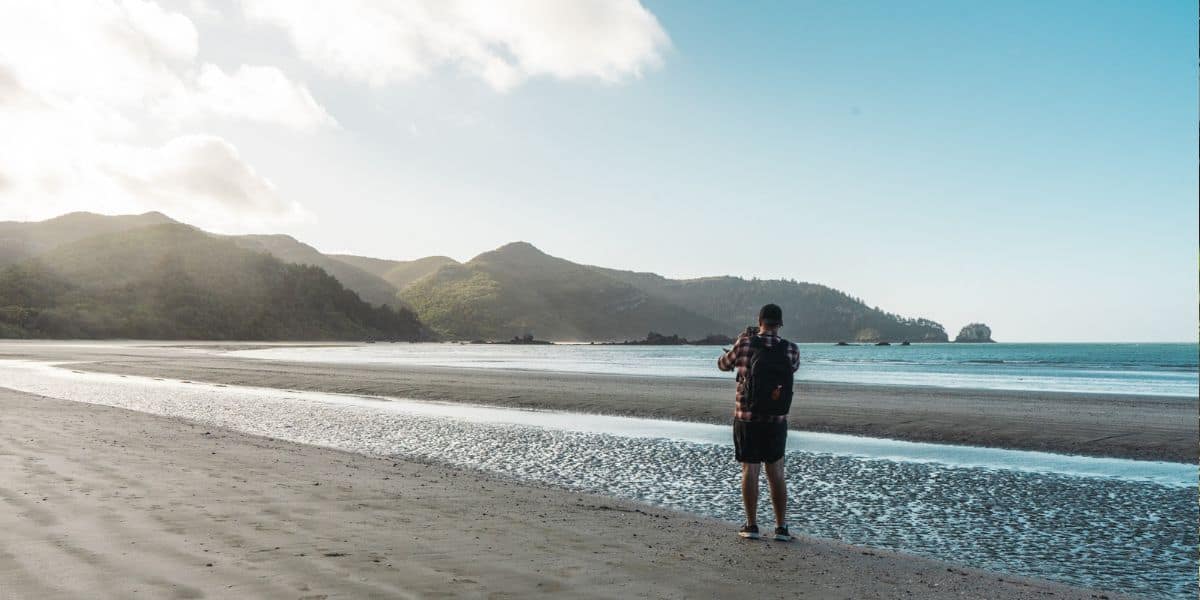 Traveling Jobs with No Experience